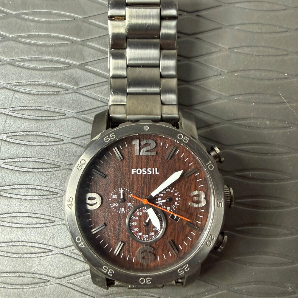 Fossil Grey & Brown Wristwatch with White Hands